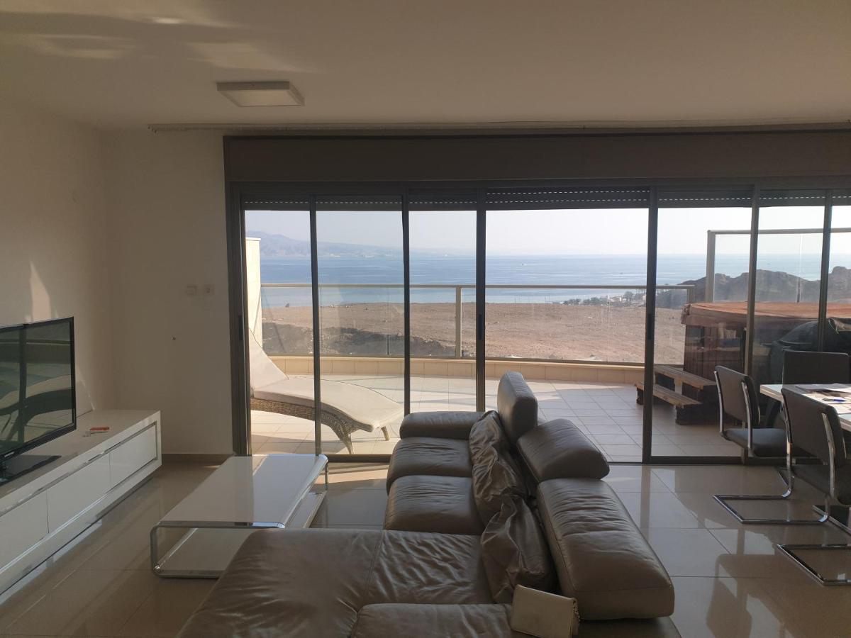 Luxury Exclusive Top Class Apartment On The Sea With Best Sea View And Jacuzzi רק למשפחות !!!! Eilat Eksteriør billede